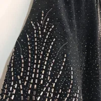 مانتو مجلسی|لباس|رشت, رشتیان|دیوار