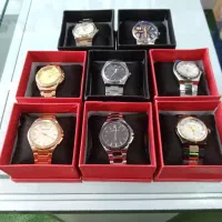 ساعت  ضد آب رنگ ثابت   با ضمانت  قمیت  ۵۵۰