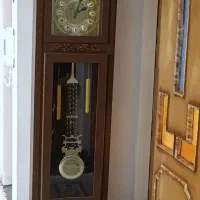 ساعت ایستاده چوبی در حدنو