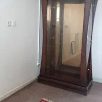 ویترین در حد نو|بوفه، ویترین، کنسول|پیر بکران, |دیوار