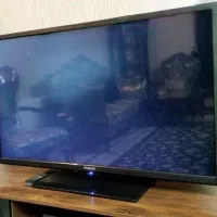 تلوزیون|تلویزیون و پروژکتور|مهاجران, |دیوار