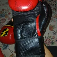 دستکش بوکس و لوازم رزمی توافقی|تجهیزات ورزشی|قم, باغ شریفی|دیوار