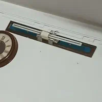 دوعدد لامپ مهتابی با دوتاپایه