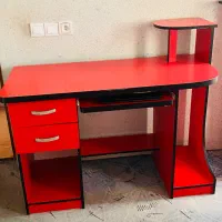 میز تحریر و صندلی