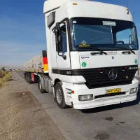 استخدام راننده پایه یک کار با تریلی