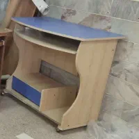 صندلی و میز کامپیوتر