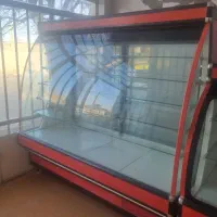 یخچال شیرینی بالوازم