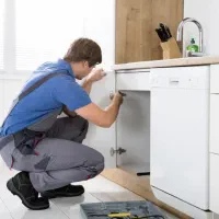 ساخت تعمیر کابینت کمد مصنوعات چوبی دارابی باختر|خدمات پیشه و مهارت|کرمانشاه, |دیوار