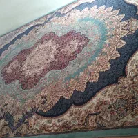 یک تخته فرش ۹ متری ۷۰۰ شانه تراکم ۲/۵۵۰