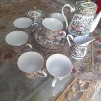 مقداری چینی قدیمی  مرغی وانتیک