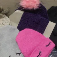 کلاه و شال  لباس بچگانه لباس زیر زنانه قیمت مناسب|لباس|زاهدان, |دیوار