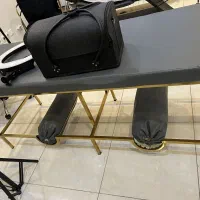 صندلی استادکار و تخت|آرایشگاه و سالنهای زیبایی|رشت, گلسار|دیوار