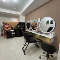 اجاره صندلی در لاین زیبایی بانوان|خدمات آرایشگری و زیبایی|قائمشهر, |دیوار