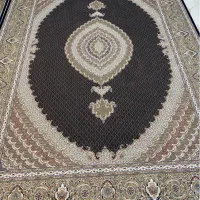 فرش ماهی ۱۲۰۰ شانه تراکم ۳۶۰۰|فرش|ارومیه, |دیوار