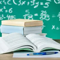 کلاس تقویتی و کنکور ادبیات فارسی