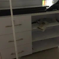 صندلی چرخدارویترین نو
