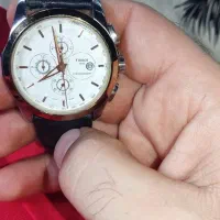 دو عدد ساعت کاسیو و تیسوت