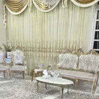 مبل استیل ۶عددمیزبان ۶عدسته داریک عدد۳نفره|مبلمان خانگی و میز عسلی|قم, میرزائیه|دیوار
