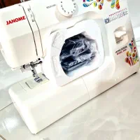 چرخ خیاطی ژانومه