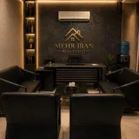 145 متر / 3 خواب / طبقه 4 / تاپ لوکیشن