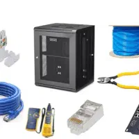 کابل‌کشی شبکه و نصب دوربین  تمیز و با حوصله