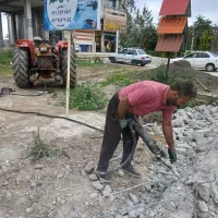 اجاره کمپرسور تراکتور پیکور تخریب اسکلت آسفالت سنگ|خدمات پیشه و مهارت|رامسر, |دیوار