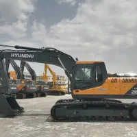 بیل مکانیکی هیوندای۲۱۵