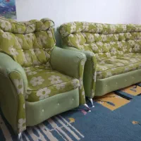 مبل هفت نفره گلدار رنگ شاد و محکم|مبلمان خانگی و میز عسلی|اهواز, کیان اباد|دیوار