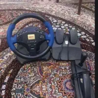 فرمان پدال و ترمز دستی