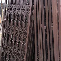 حفاظ درب و پنجره آکاردئونی و آهنی ورودی انباری|مصالح و تجهیزات ساختمان|کرج, کمالشهر|دیوار