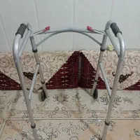 واکر چرخدارتاشو آلمینوم