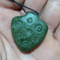 مهره یشم گردنی