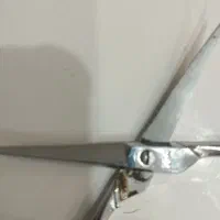 تعدادی قیچی|کلکسیون اشیاء عتیقه|شیراز, شهرک گلدشت حافظ‎|دیوار