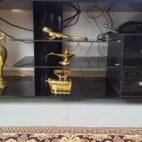 میز تلویزیون با برنزهاهمگی ۶/۵۰۰