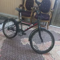 یک عدد دوچرخه ۲۰ ودوعدد لاستیک ۱۴در ۱۸۵ پژو پارس|دوچرخه، اسکیت، اسکوتر|مشهد, امامیه (شهرک غرب)|دیوار