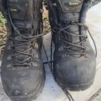 کفش کوهنوردی..تور والیبال  .چادر مسافرتی