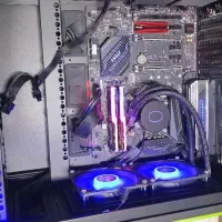 کیس گیمینگ|رایانه رومیزی|رشت, باهنر|دیوار