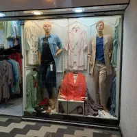 بزرگترین حراج پوشاک شهر ( ۱۵۰،۰۰۰ )