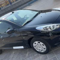 207 تیو تری م ۴۰۳