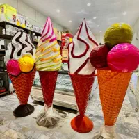 شاگرد آبمیوه بستنی