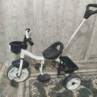 سه چرخه کودک سالم و مرتب