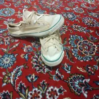 کفش کتونی چینی