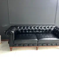 مبل چستر چرم مشکی ۳نفره