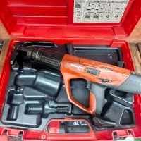 میخکوب هیلتی اصلی جعبه دار