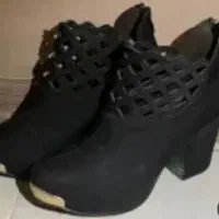 کفشا تمیز سالم. شماره ۳۸.۳۹