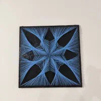 تابلو با طرح میخ و نخ