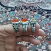 انگشتر عقیق و باباقوری