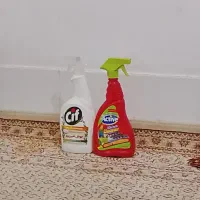 نظافت وتمیز کاری خونه و ادارات وطبقات میباشد