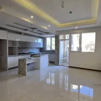 ۱۰۱ متر / دو خواب / غرق نور