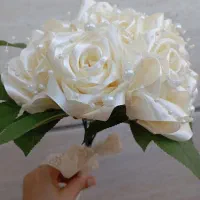 دسته گل عروس